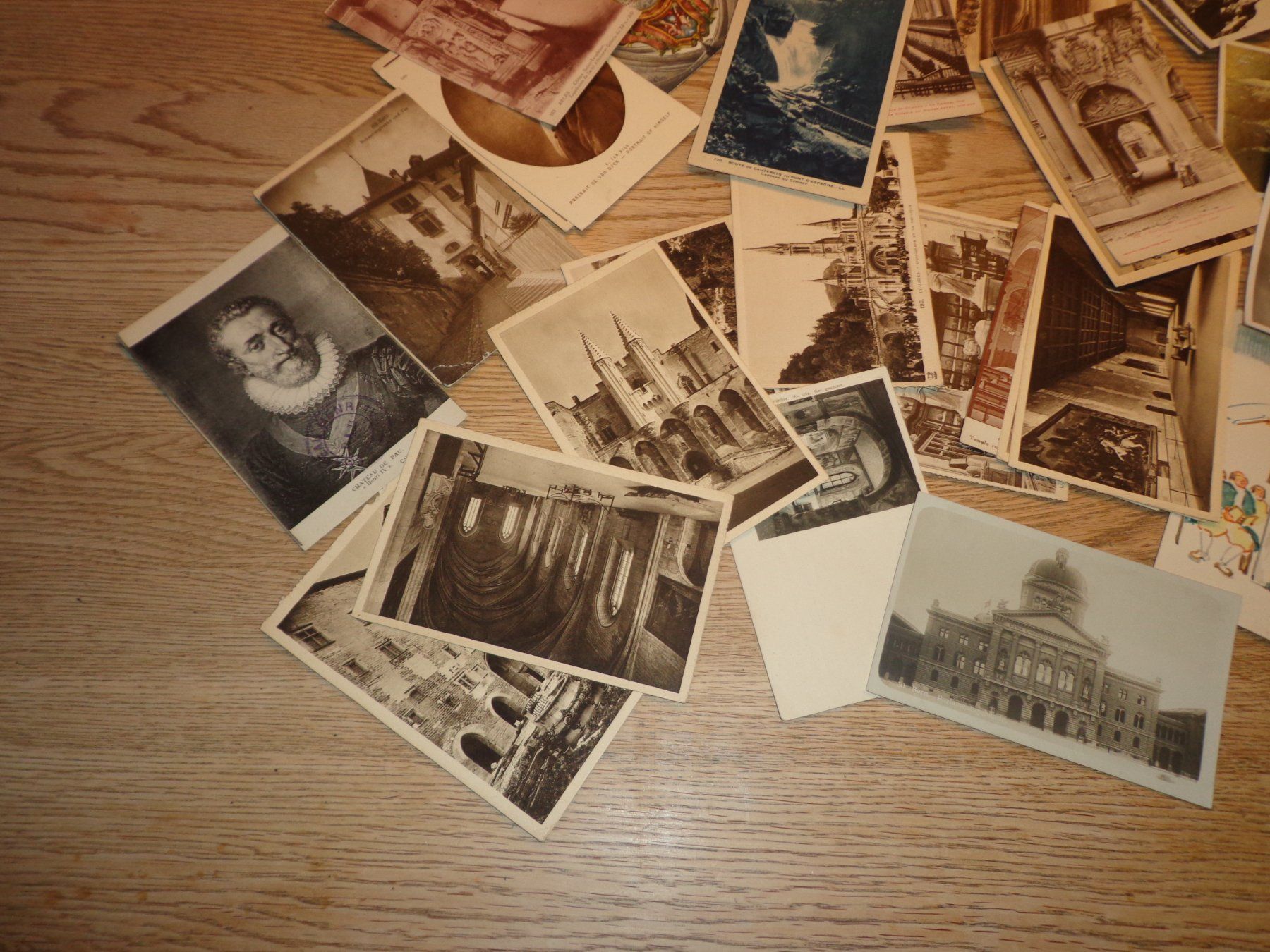 Cartoline postali: Antike Postkarten Ansichtskarten Schweiz Sammlung 50 Stück – Usato da Andeer venduto da Baerenburger 3