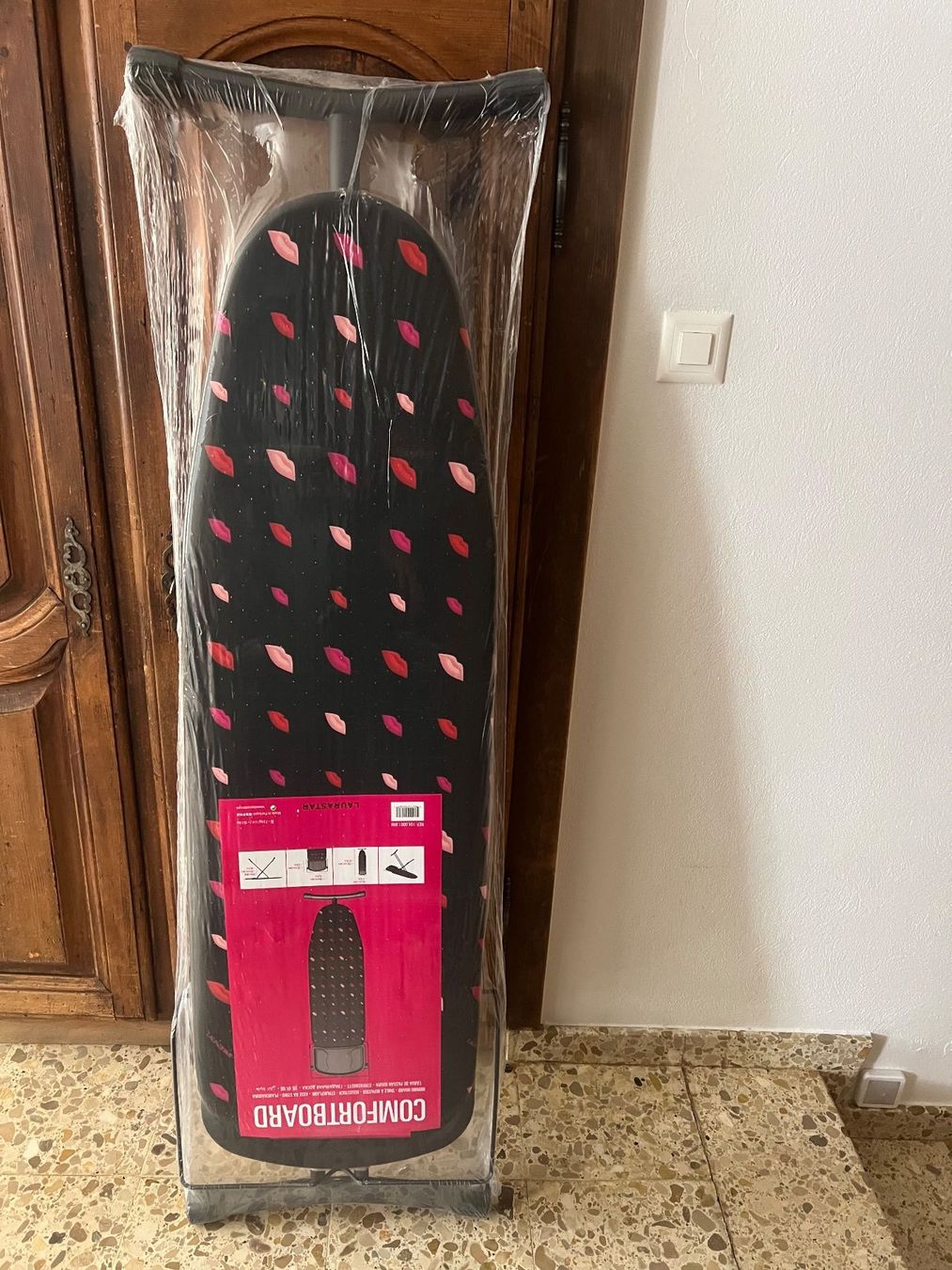 Laurastar Assi da stiro: Fer à repasser+ planche à repasser – Nuovo e nell'imballaggio originale da Sonceboz-Sombeval venduto da mil_qv9n 2