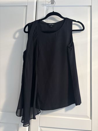 Tahari Black Blouse Size 6