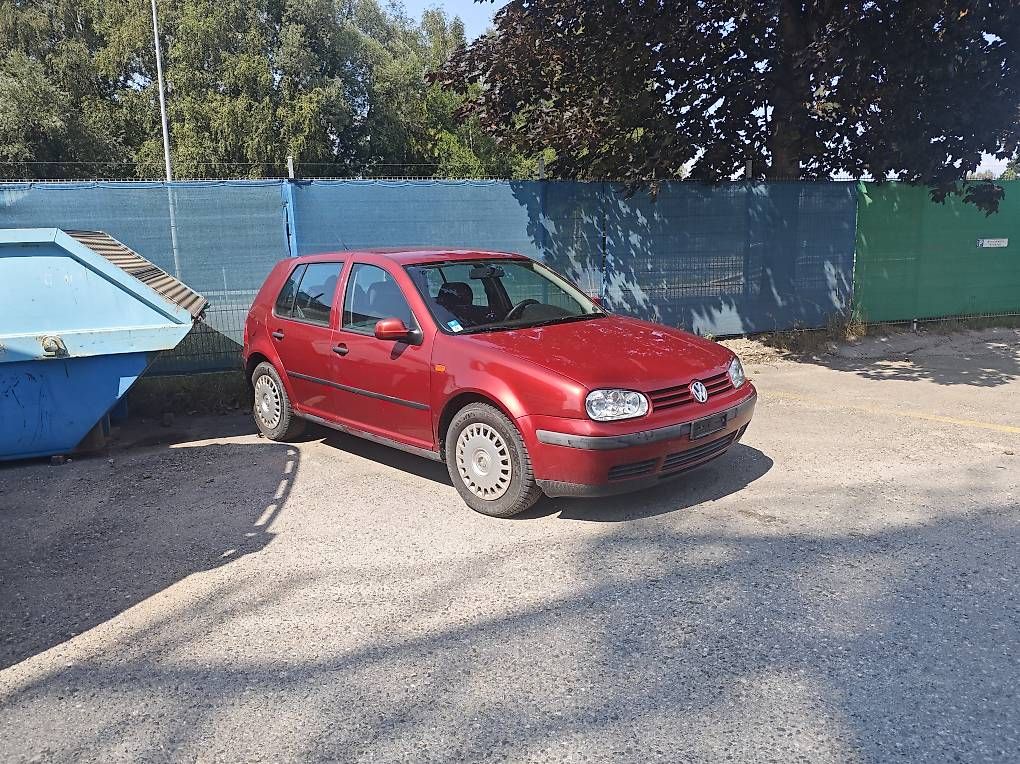 Autos: VW Golf  – D'occasion à St.Gallen par rale87 4