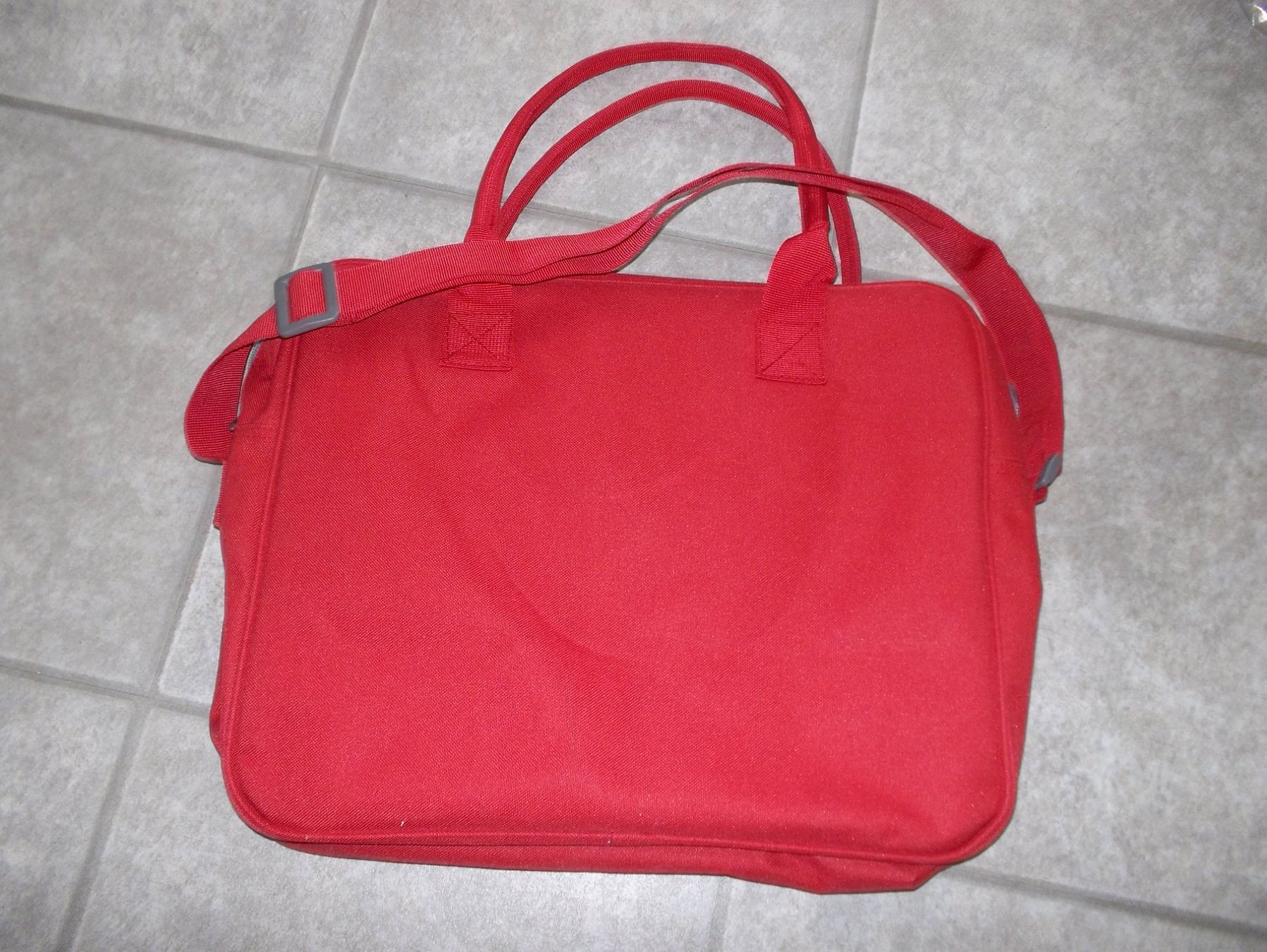 Taschen für Damen: Rote GONIS Tasche, neu & ungebraucht – Neu und originalverpackt aus Kaltbrunn von Cindy99 4