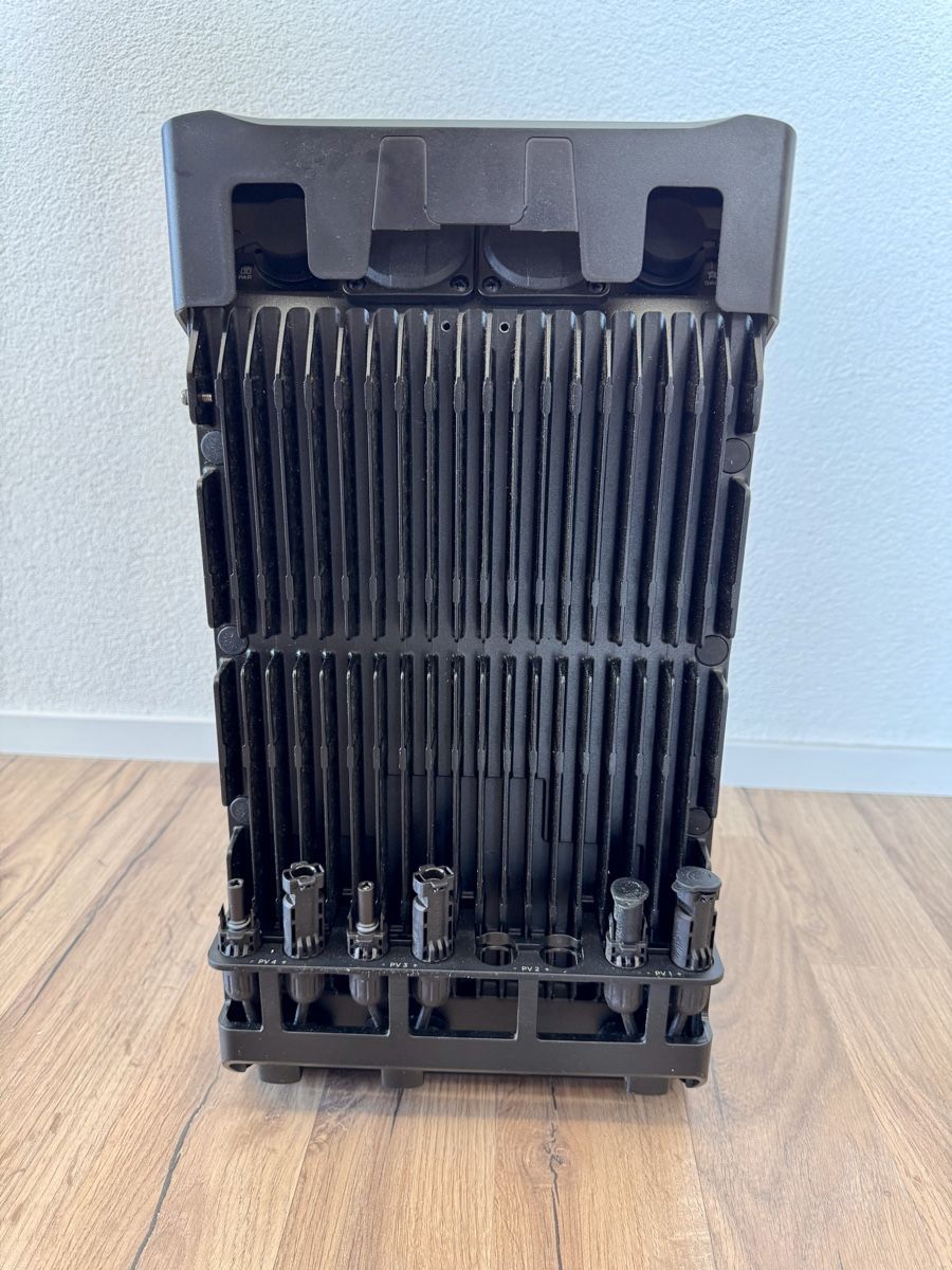 Ecoflow Dispositivi a energia solare: EcoFlow STREAM Pro Solarbatterie CH-Version | Garantie 2035 – Nuovo (secondo la descrizione) da Hinteregg venduto da Phiro 2