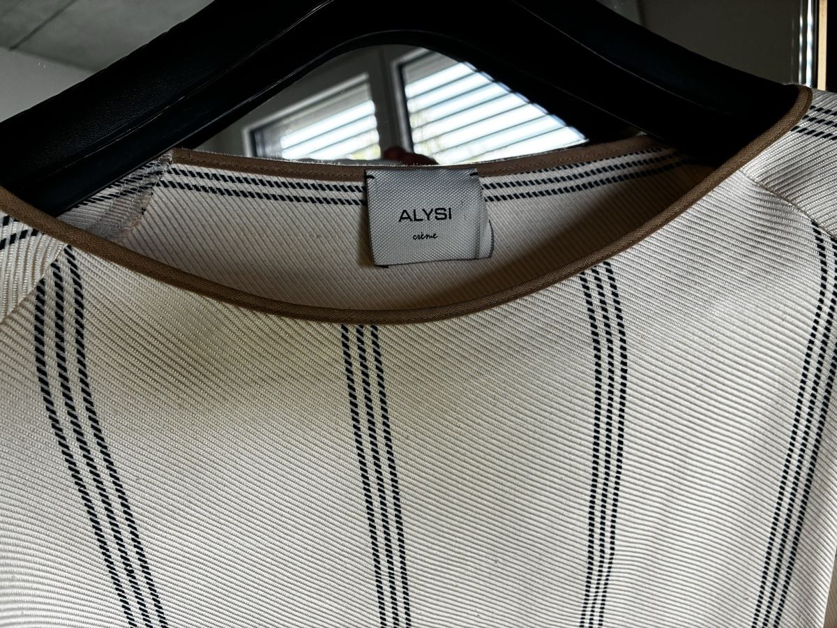 Blusen: Alysi! wunderschöne Bluse. gr. 36 np 259 – Gebraucht aus Winterthur von Mitschg