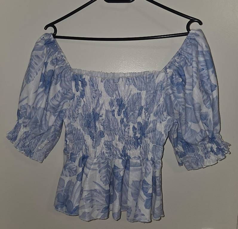 Blusen: Bluse mit Puffärmel  – Gebraucht aus St. Gallen von ruz_t5lk