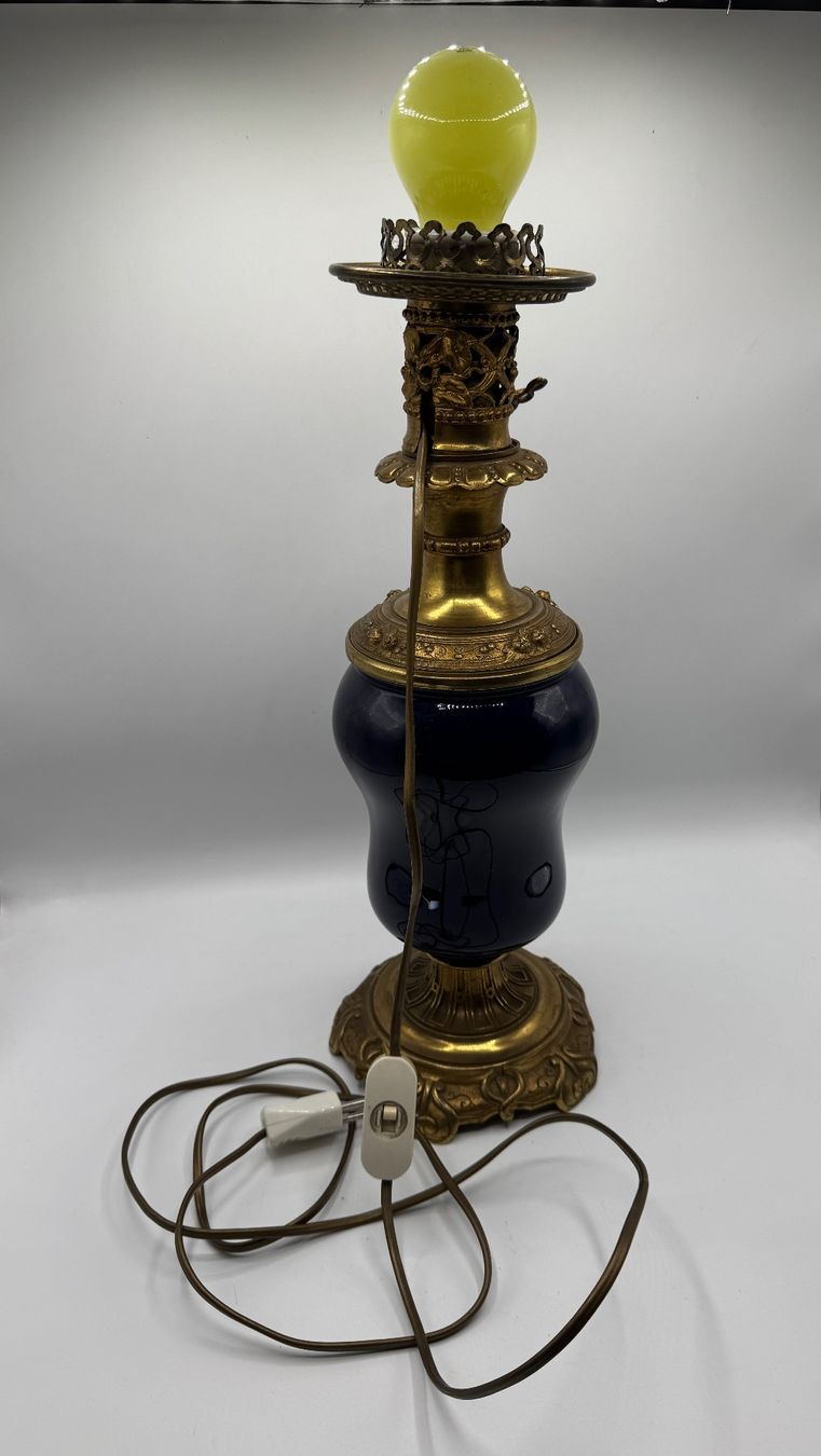 Lampade: Elegante Vintage Lampe – Usato da Sachseln venduto da BONATI01