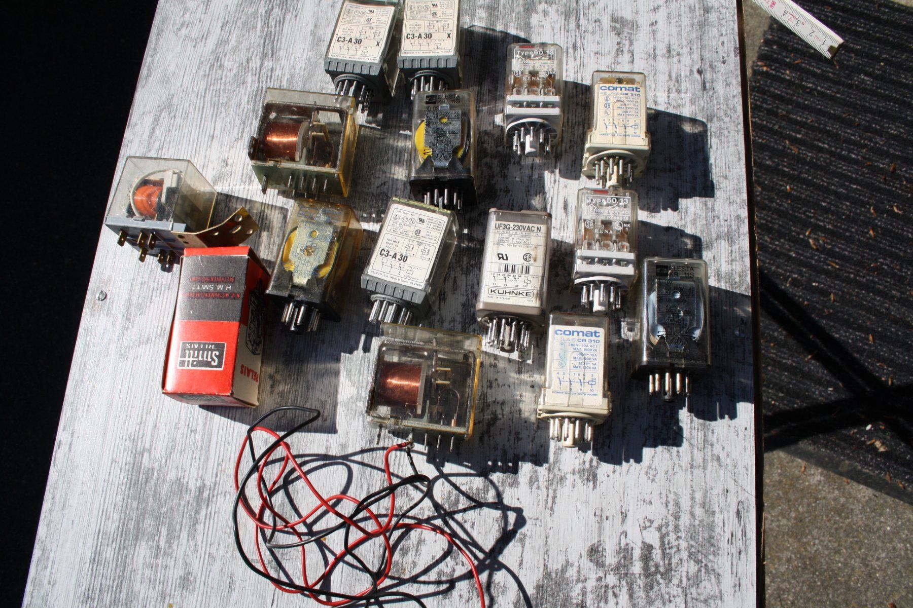 Componenti elettronici: LOT RELAIS – Difettoso da Wauwil venduto da Pneuedy 3