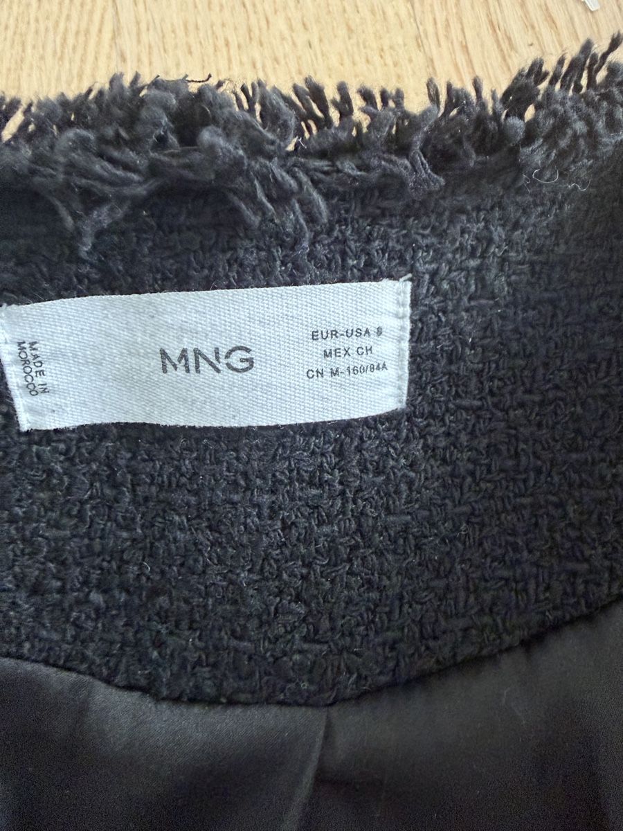 Mango Giacche: Mango Black Boucle Jacket - Size S - Excellent! – Usato da Wallisellen venduto da mag_fy2b 3