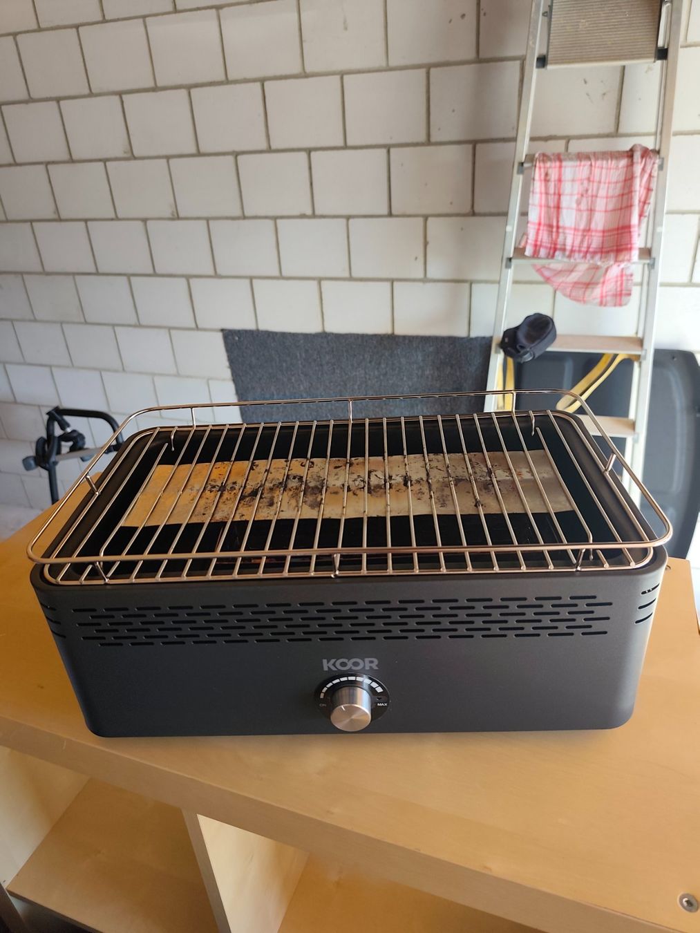 Griglie: Holzkohle - Tisch - Grill – Nuovo (secondo la descrizione) da Oeschgen venduto da haderlump65