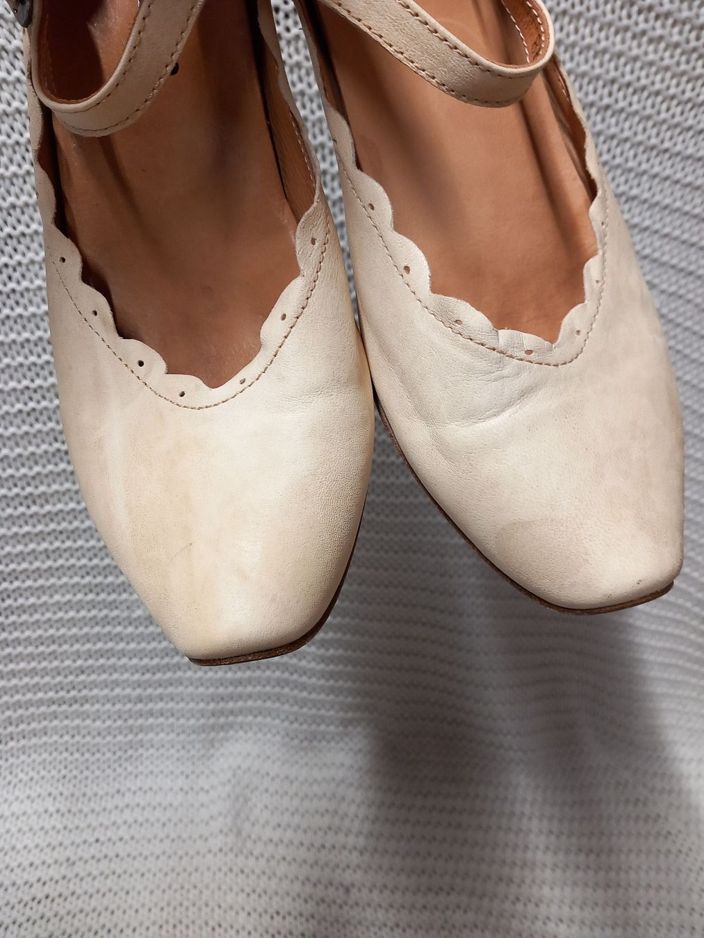 Think Scarpe da donna: Think! Sandalen Echtleder Gr. 37.5 helles creme – Usato da Gwatt (Thun) venduto da umwelt-brocki 4