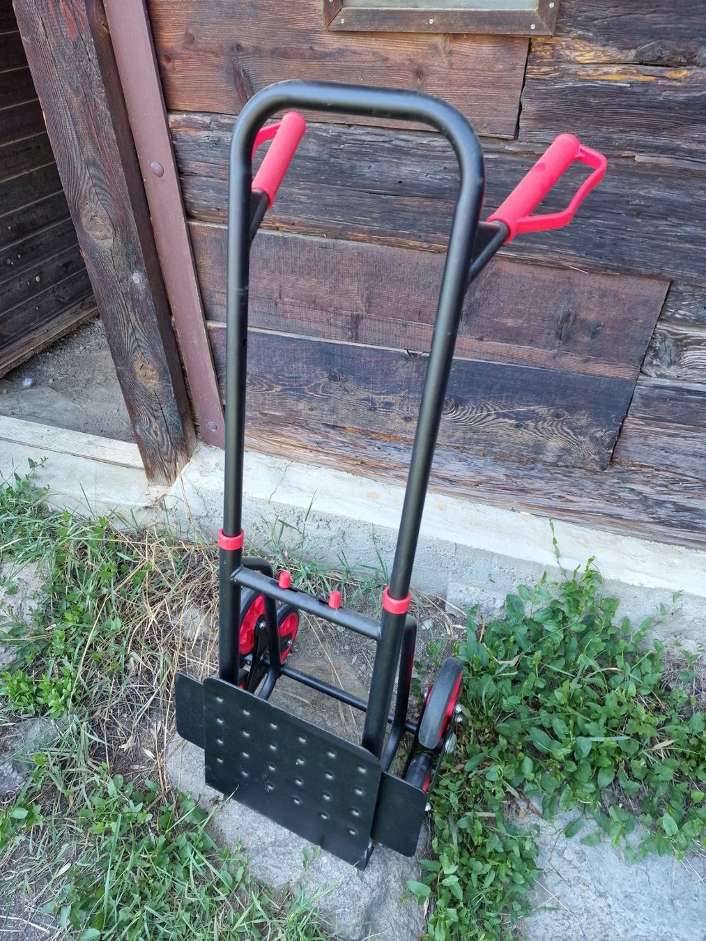 Schubkarren: Sackrolli schwarz/rot faltbar – Neu (gemäss Beschreibung) aus Flüelen von novena 4