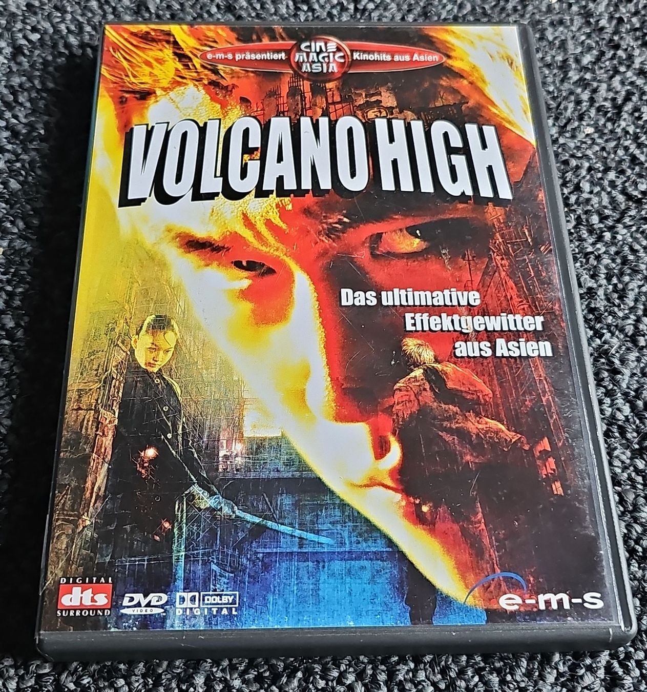 Tutti i DVDs: DVD: Volcano High (18352) – Usato da Ruswil venduto da jan_bxl5