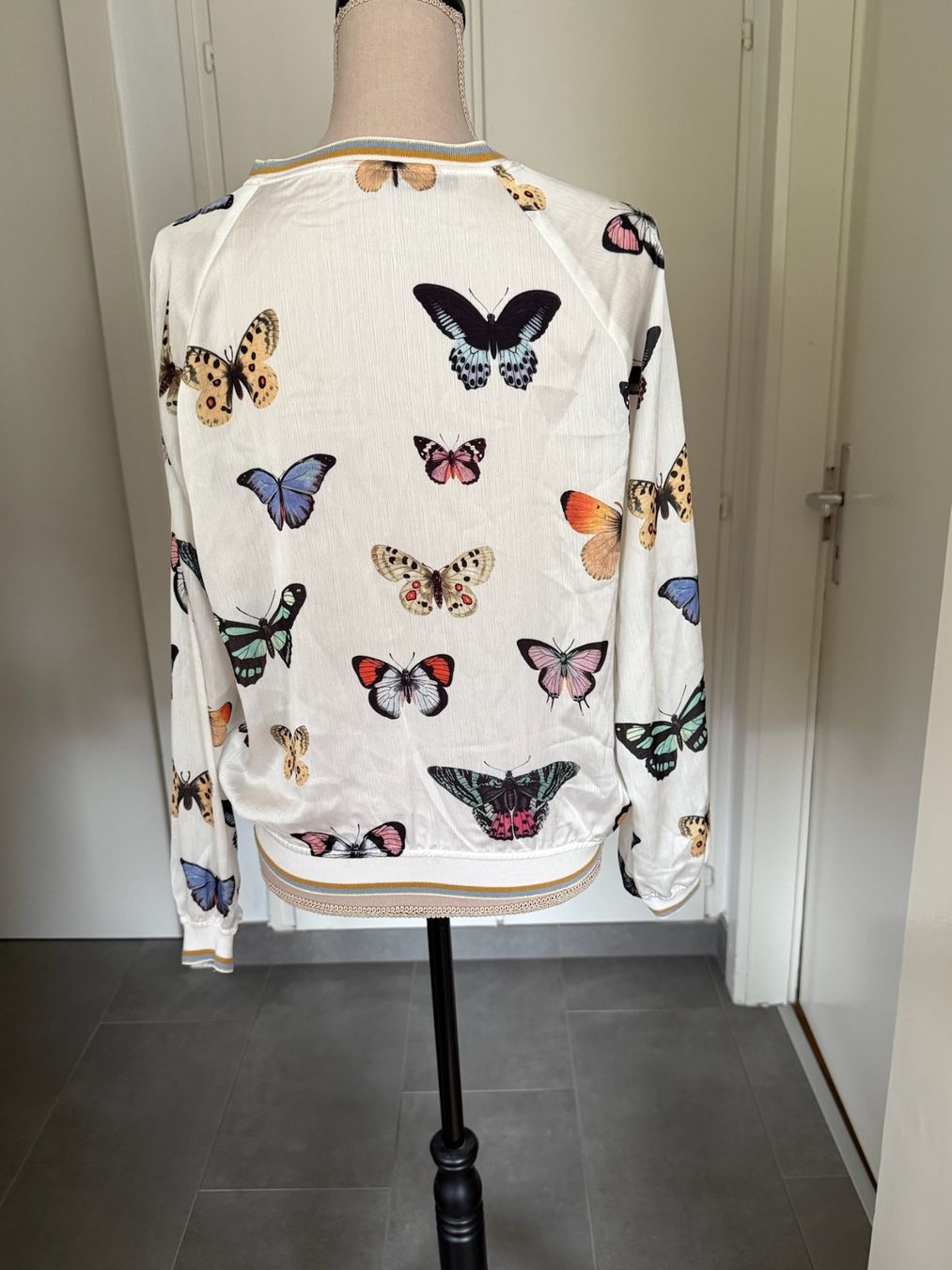 Pepe Jeans Top: Pepe Jeans - Top - XS – Usato da Sion venduto da accroshoes 2