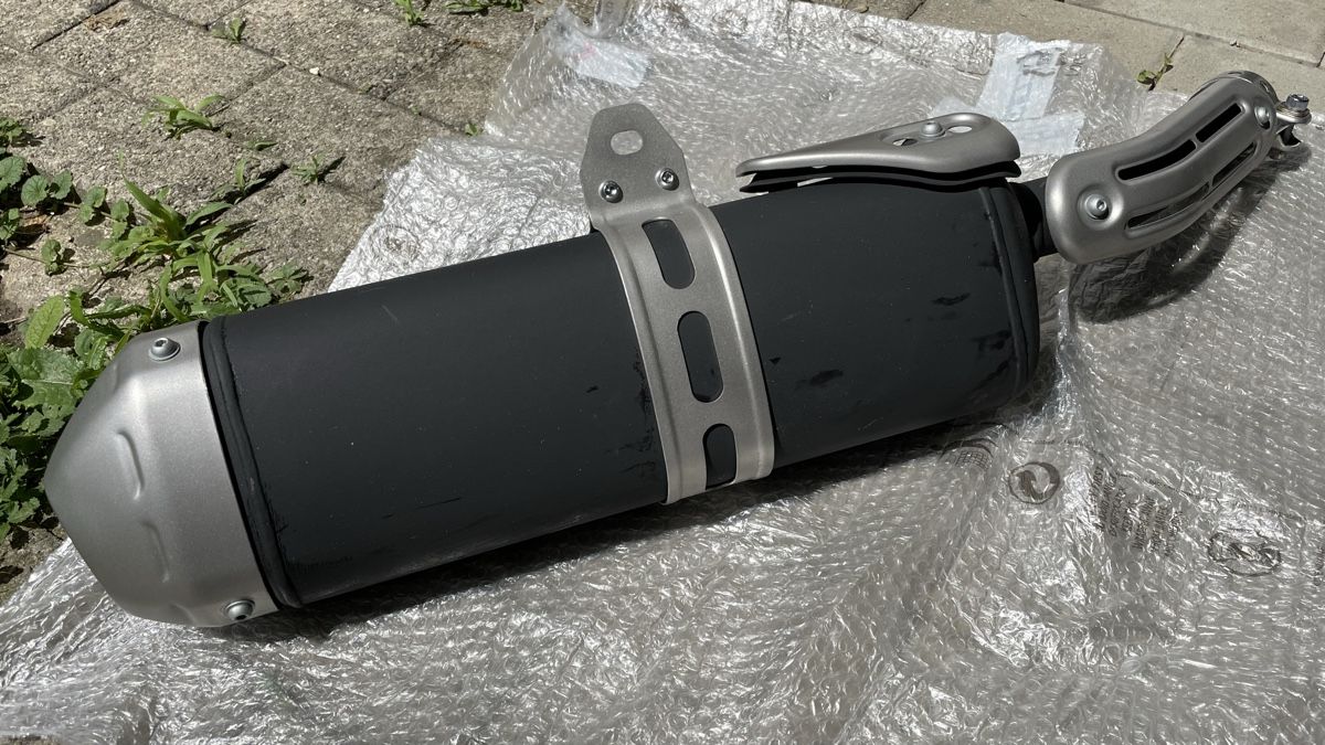 Yamaha Sistemi di scarico: Yamaha Tenere 700 Auspuff – Nuovo (secondo la descrizione) da Zürich venduto da Muck74