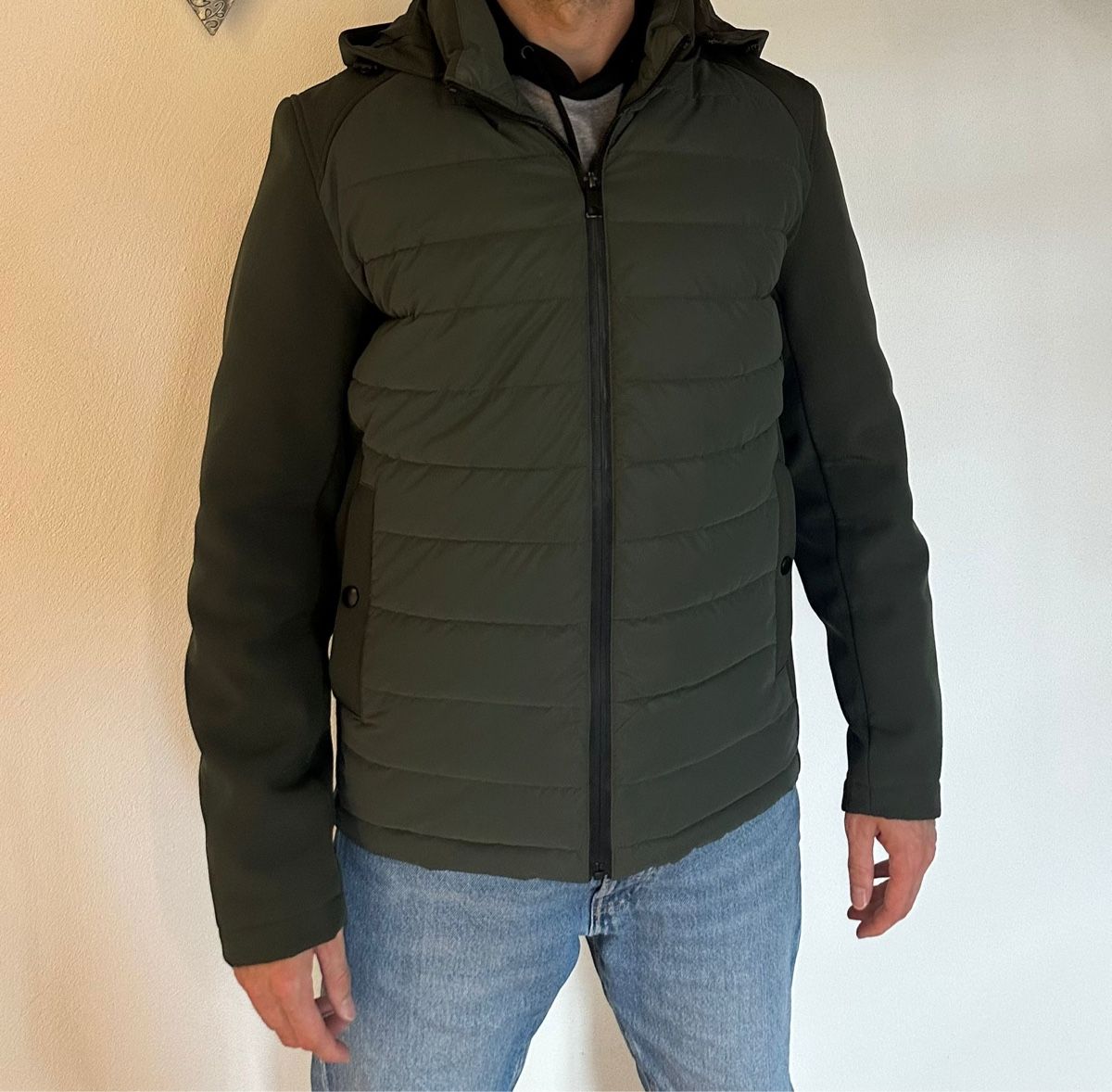 Giacche: Olivgrüne Herren Jacke, Grösse S / M, Emblems Pride&Glory, w – Nuovo (secondo la descrizione) da Schöftland venduto da Franz_der_Haendler