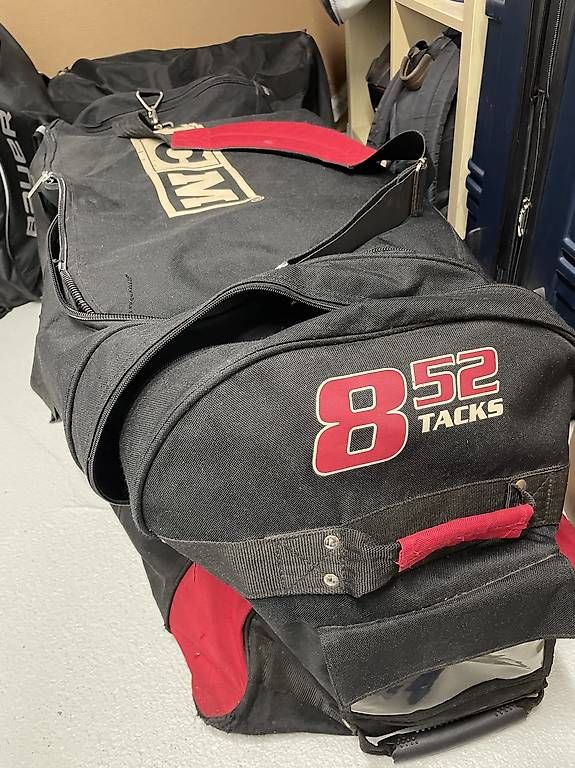 Borse: Eishockey Tasche – Usato da Zürich venduto da der_kay 1
