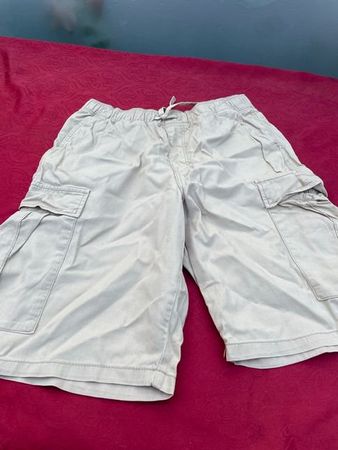 Junge Shorts beige NEU 170 Cargo