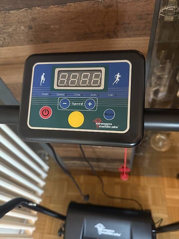 Hometrainer: NewGen Medicals Laufband – Gebraucht aus St. Margrethen SG von Fundnestli26 2