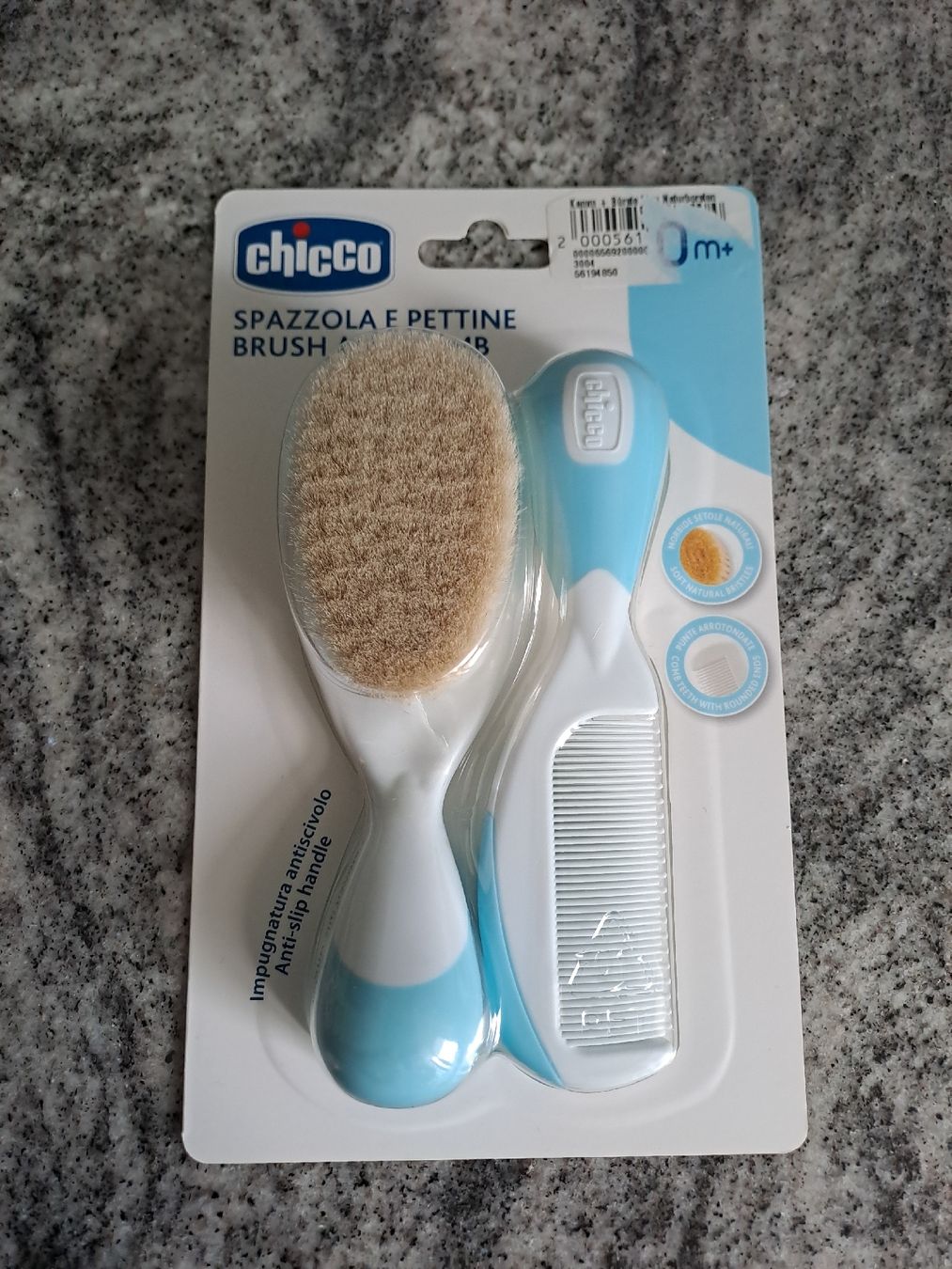 Altro per la cura dei capelli: Chicco Bürste und Kamm Set NEU – Nuovo e nell'imballaggio originale da Rickenbach LU venduto da bishiida