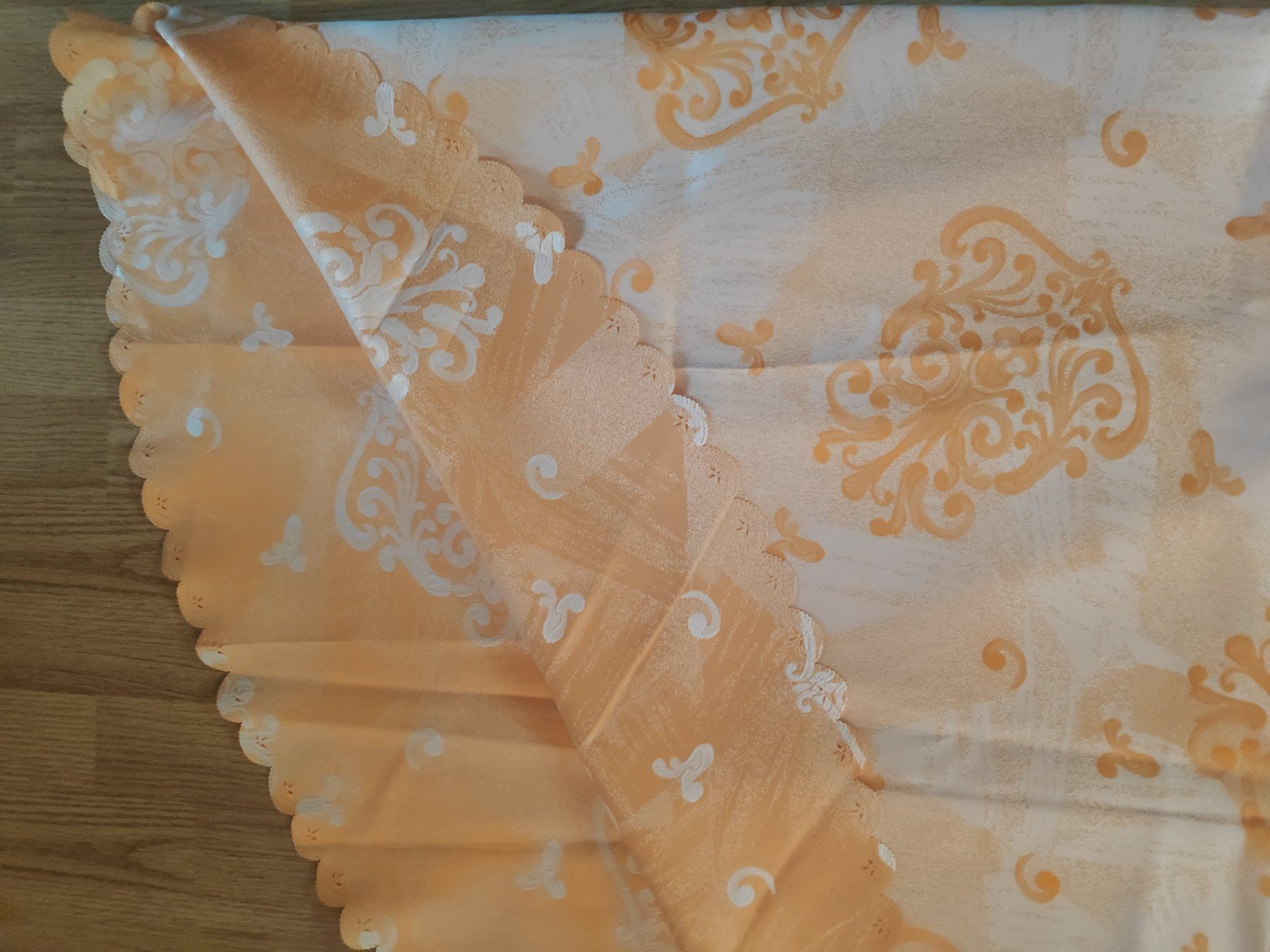 Sonstige Tischwäsche: Nappe ovale en tissu – Neu (gemäss Beschreibung) aus Couvet von fat_kyl7