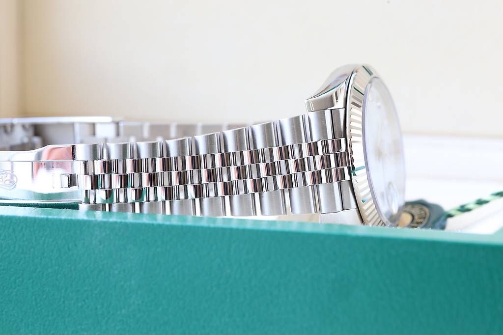 Rolex Montres: Rolex Datejust 41 MOP – Neuf (Voir description) à Wollerau par RekociTimepieceGmbH 3
