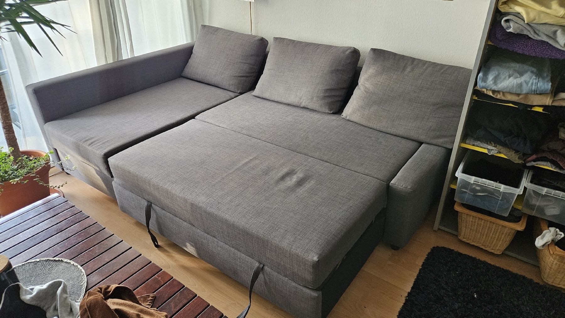 Ikea Divani: IKEA Friheten Eckbettsofa / Bettsofa – Usato da Volketswil venduto da Jean-Luc_ 1