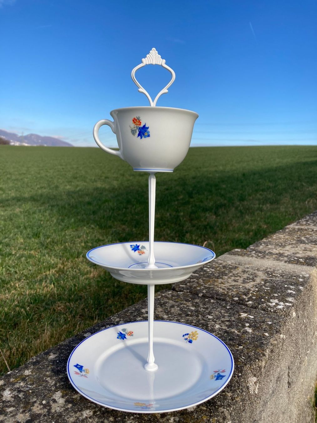 Teller: Etagere mit Gedeck Langenthal 1932/33 – Gebraucht aus Subingen von ArtBead 1