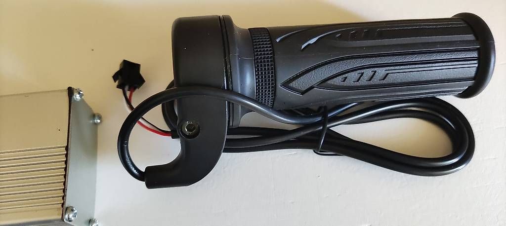 Kickboard: E Scooter Controllerset 500W 24-48V Display Gasgriff – Nuovo e nell'imballaggio originale da BASEL venduto da E-Bro.Electro 3