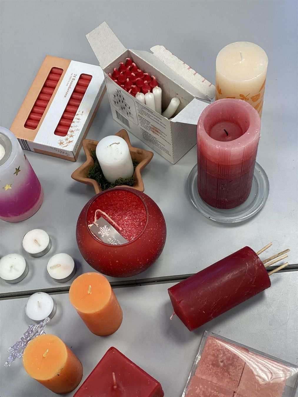 Candele: Div.  Weihnachtskerzen – Usato da Wängi venduto da Bmo 2