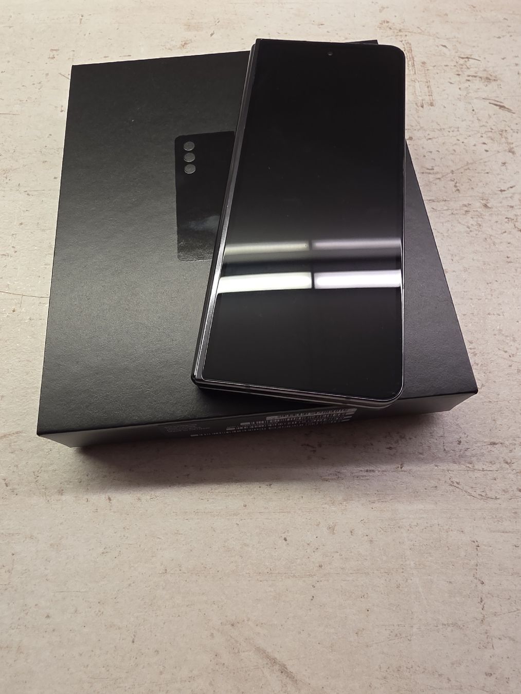Samsung Portables: galaxy z fold 5 black 512GB – D'occasion à Krauchthal par cla_nvp5