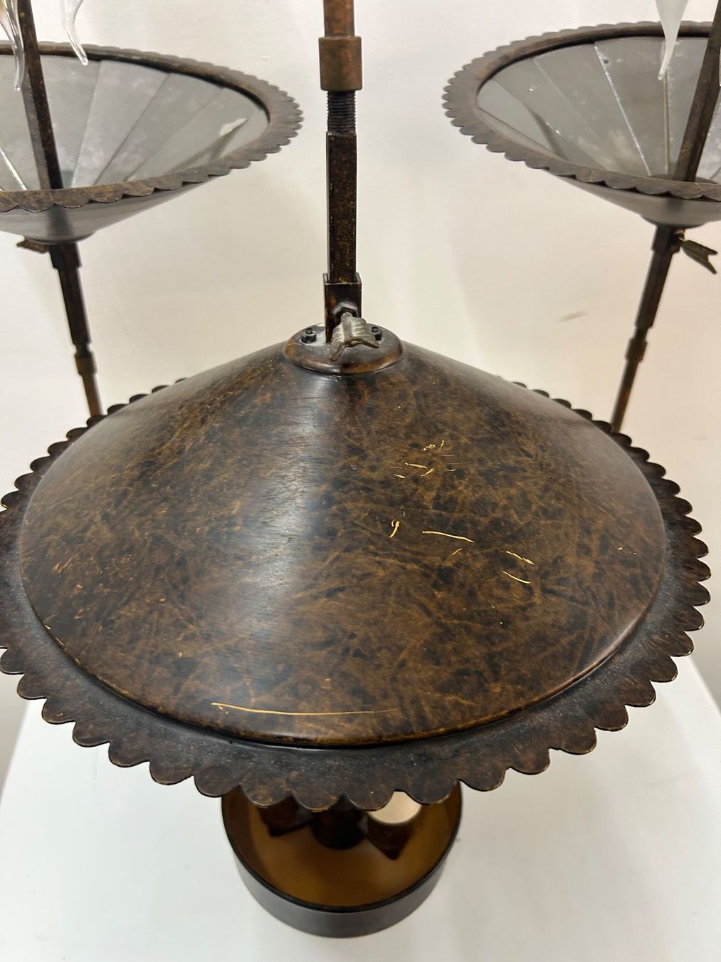 Lampade: 3 Colefax oder Vaughan Toleware Pendelleuchte 3-Flammig – Usato da Zürich venduto da Levelart 7