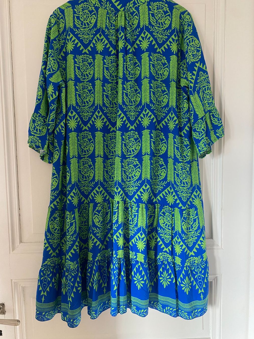 Vestiti: BLAU-GRÜNES GEMUSTERTES KLEID – Nuovo (secondo la descrizione) da Zürich venduto da ilj_b22t 1