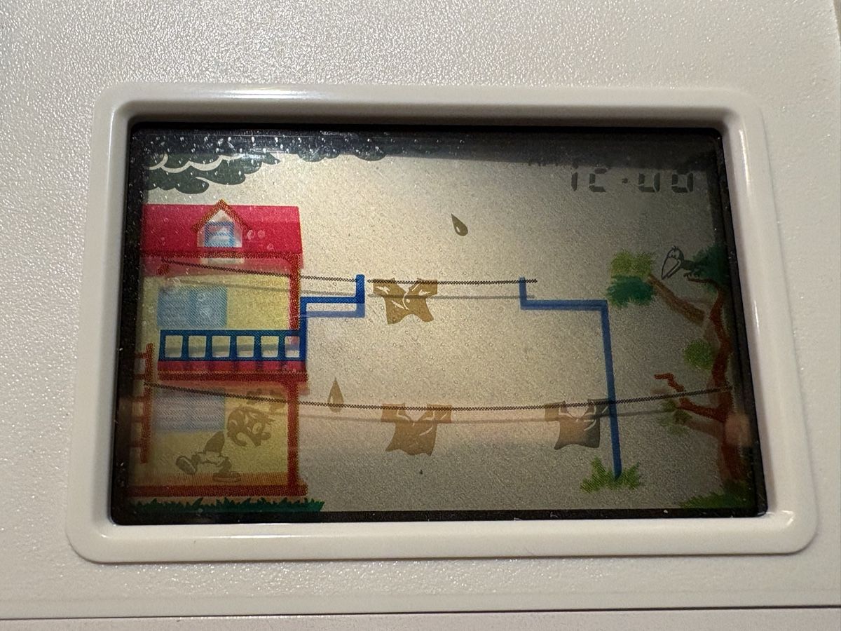 Nintendo Giochi: Rares Nintendo Rain Shower Game & Watch Multi Screen – Usato da Attiswil venduto da Samantil 7