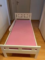Kinderbett mit Lattenrost & Schutzgitter, top Zustand!