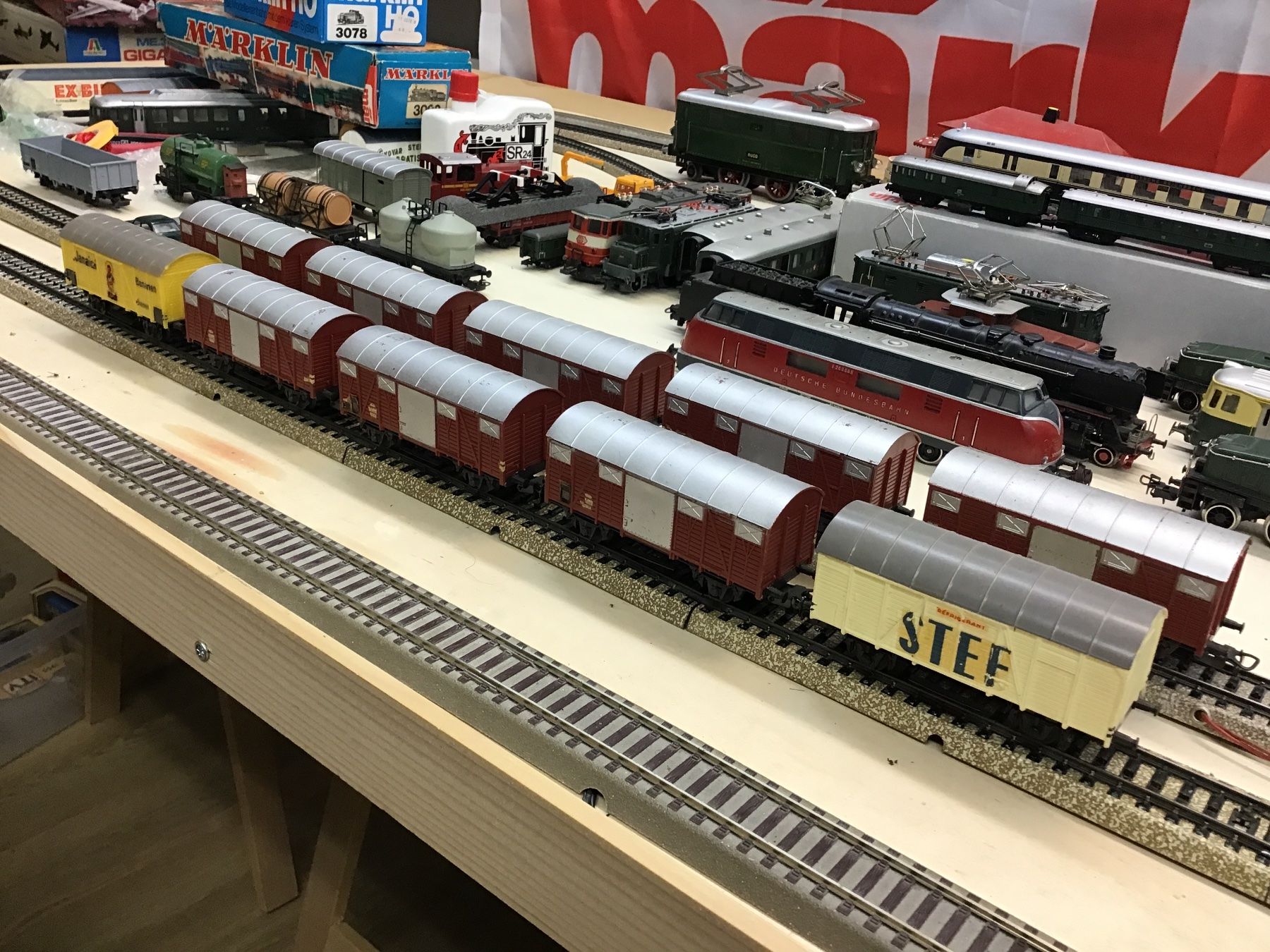 Buco Modelleisenbahnen: Buco H0 Güterzug 10 teilig!!!!! – Gebraucht aus Männedorf von Modellbau-wyss 1
