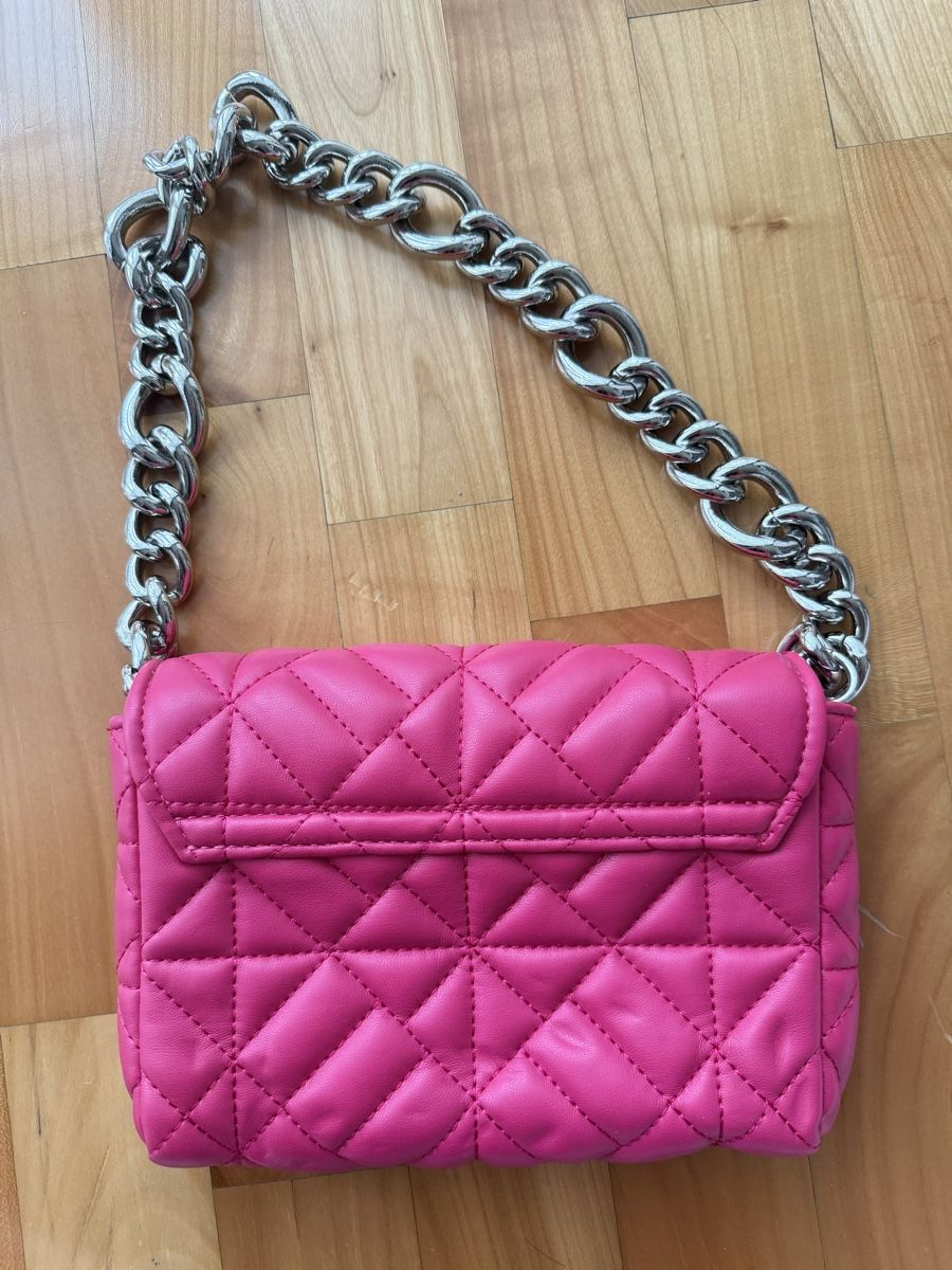 Zara Borse da donna: ZARA Pinke Schultertasche mit Silberkette – Nuovo (secondo la descrizione) da Lachen SZ venduto da ali_5xw5 1