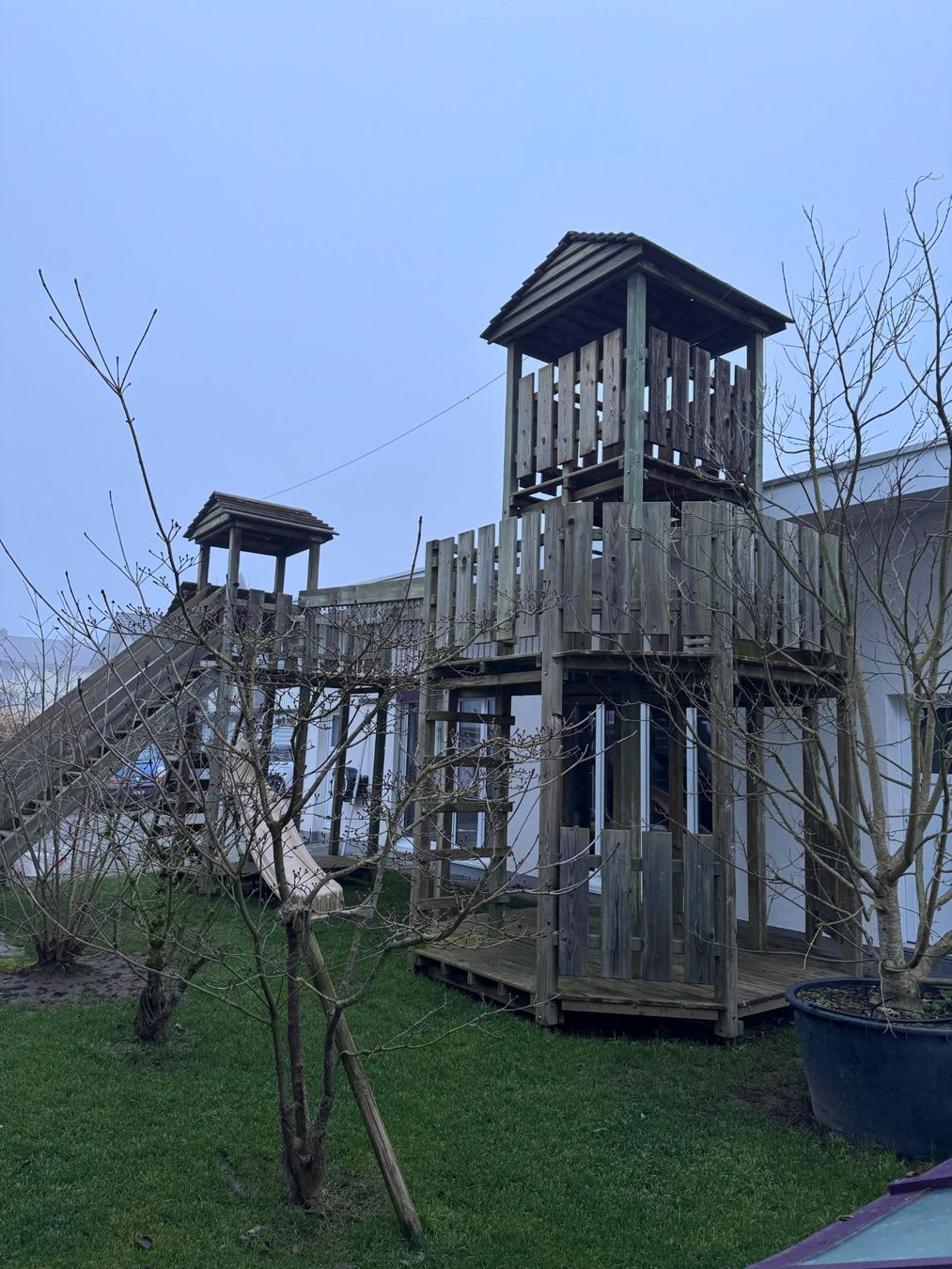 Casette per bambini: Spielgerät/Spielturm – Usato da Grosswangen venduto da winkelfeld 2