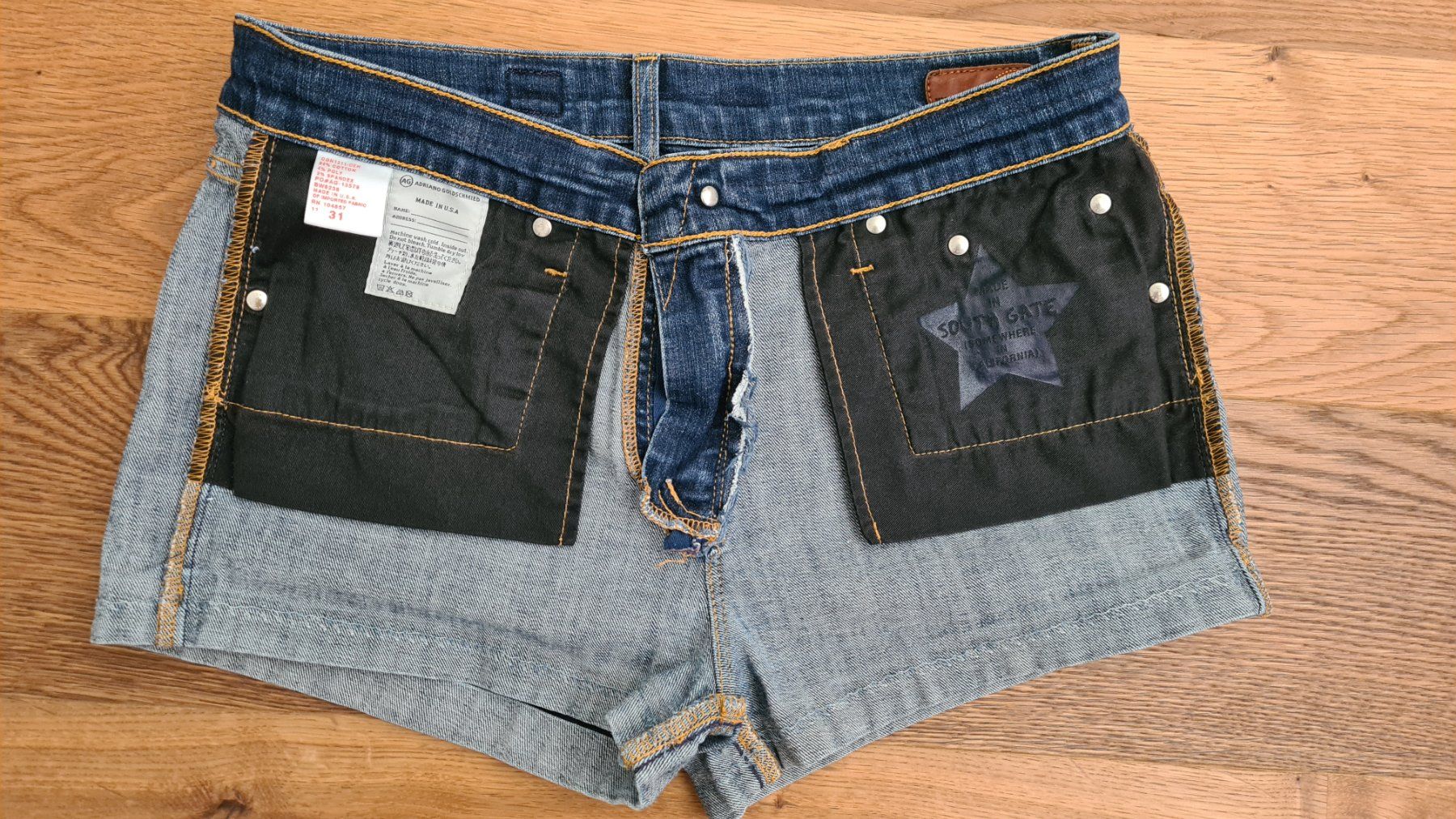 Jeans: AG Adriano Goldschmied Jeans Shorts "Pixie", Gr. 31, NEU – Neu (gemäss Beschreibung) aus Jona von hen_7fyc 2