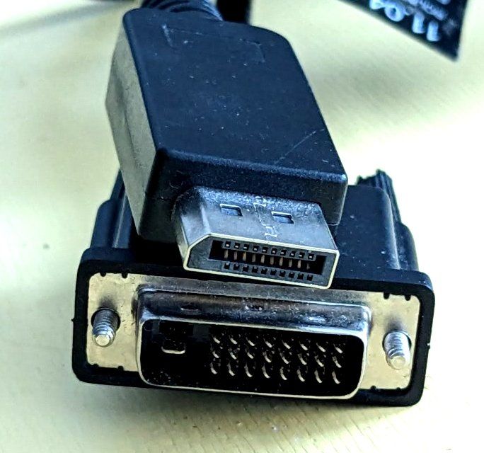 Unità & Adattatore: Adapterkabel Displayport - DVI – Usato da Uetikon am See venduto da Tomarrani