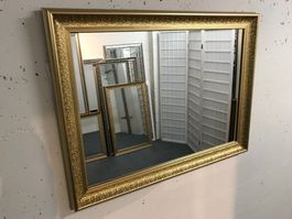 Spiegel SASKIA Rahmen gold 67 x 107 cm