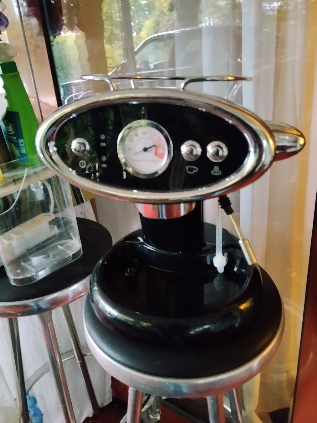 Kaffeemaschinen & Espressomaschinen: Espressomaschine schwarz gebraucht – Gebraucht aus zürich von sotherbies
