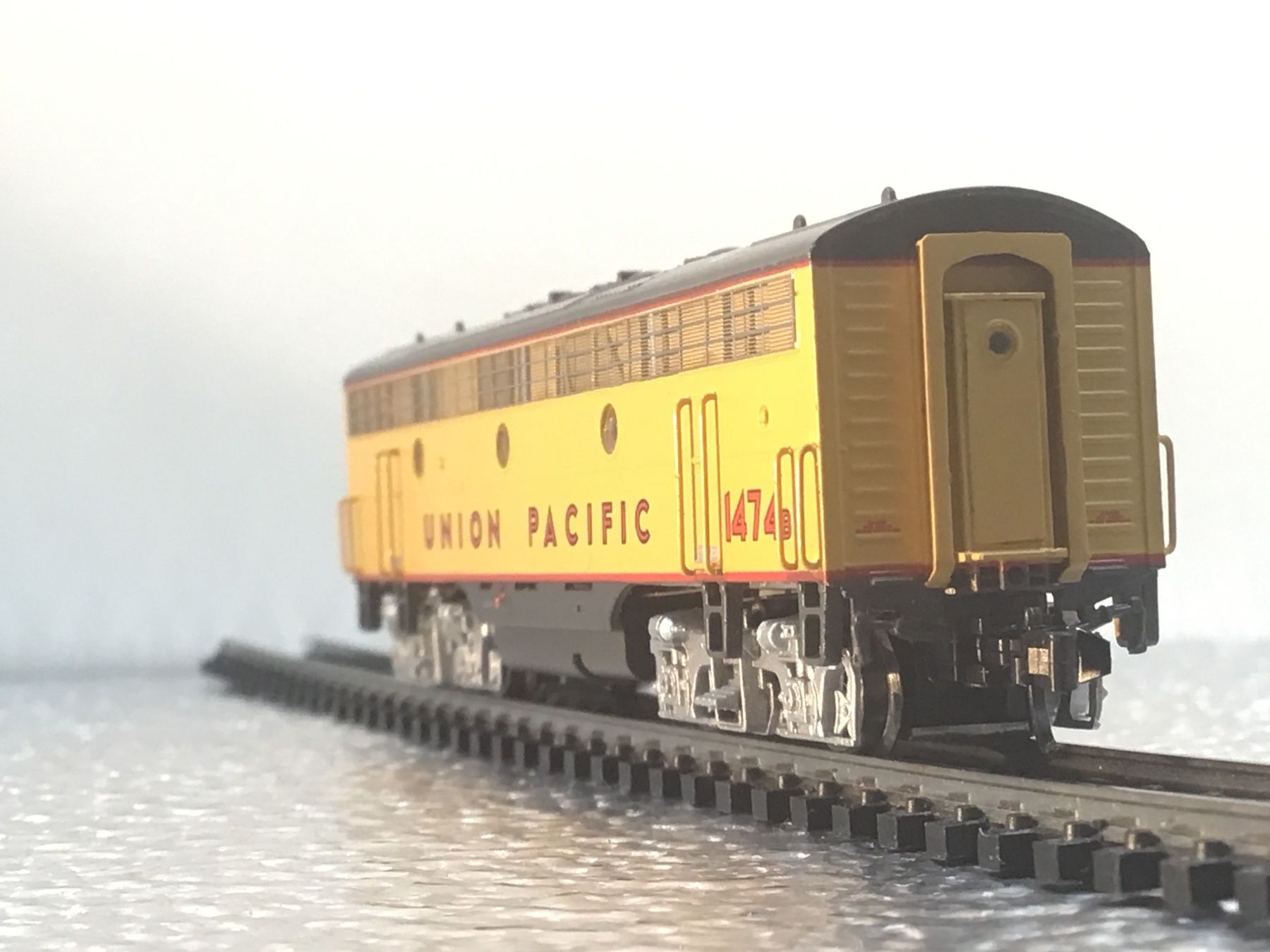 Micro Trains Line Modellini di ferrovie: MICRO TRAINS LINE 69703-4 SPUR N – Usato da Männedorf venduto da Modelle-aller-Art 2