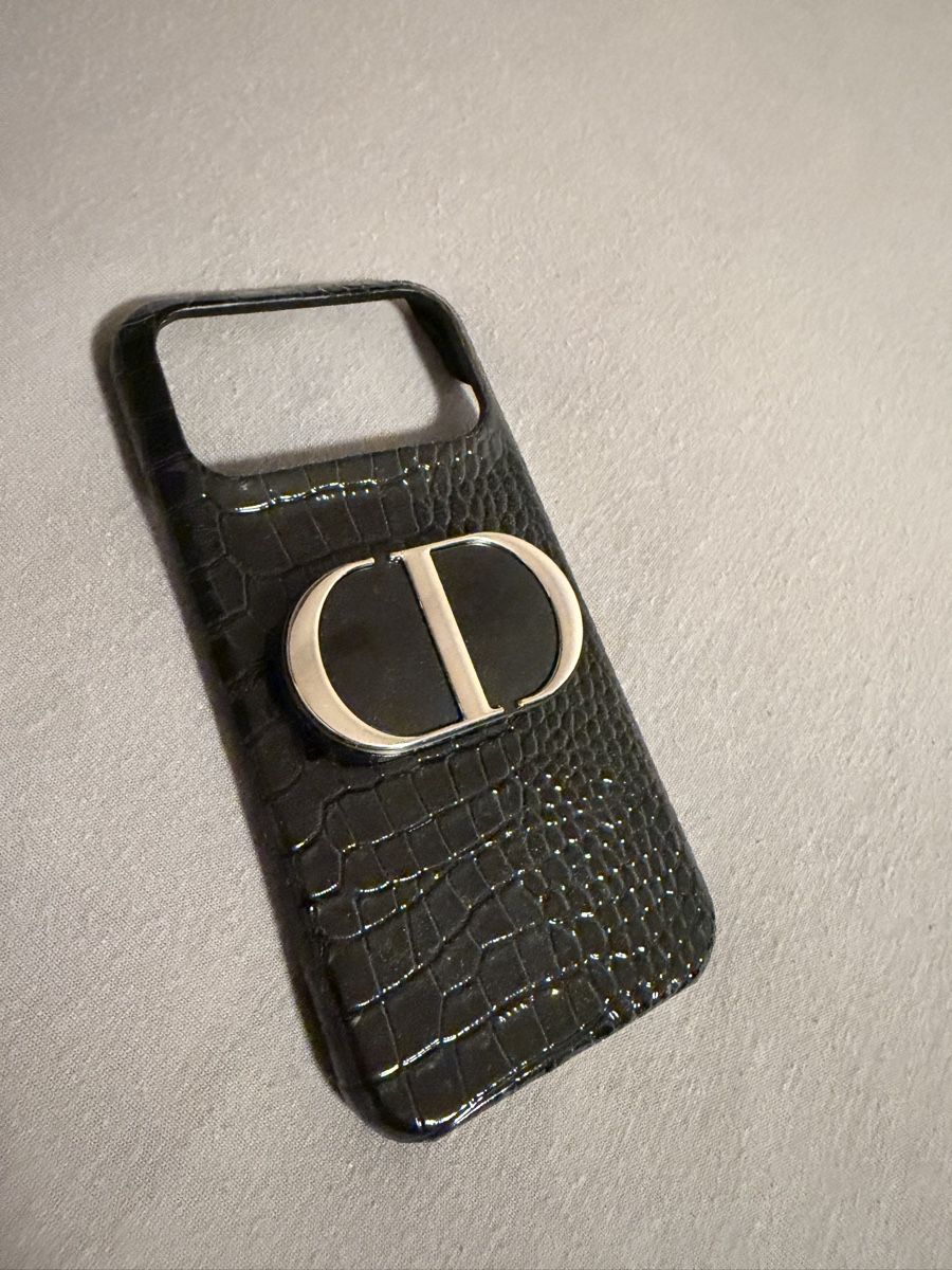 Apple Coques & Protection écran: phone case Iphone 17 pro max – D'occasion à Bülach par adi_52cm 1