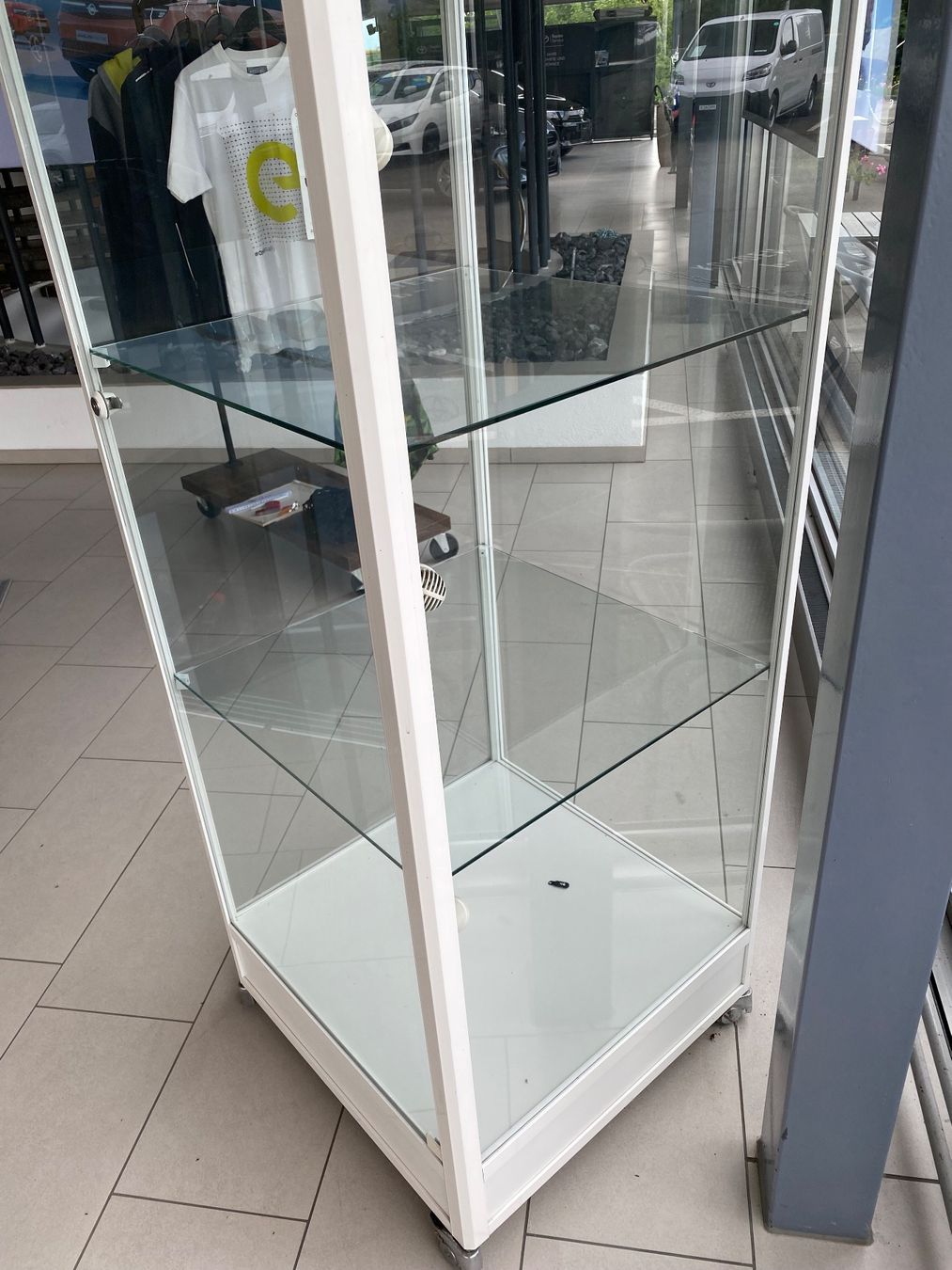 Vitrines: Glasvitrine – D'occasion à Hägglingen par Karin0802 4