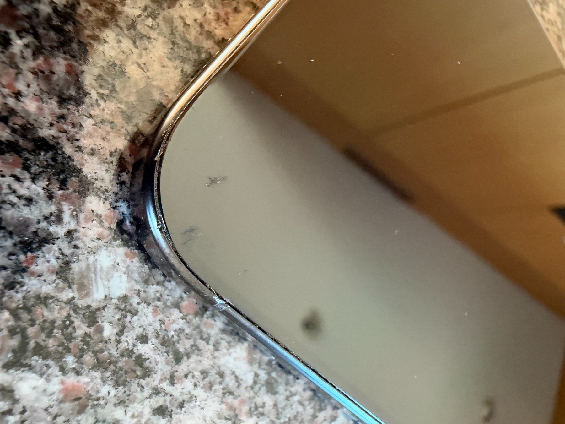 Apple Portables: iPhone 16 Pro – D'occasion à Langnau b. Reiden par Superjosi66 3