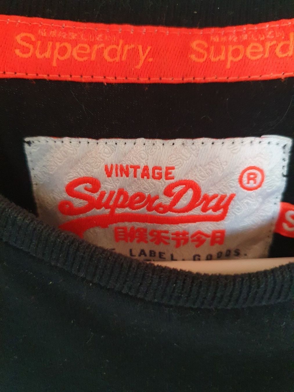 Superdry T-shirt: T-shirt Superdry® Vintage – Usato da Monthey venduto da gae_22w9 1