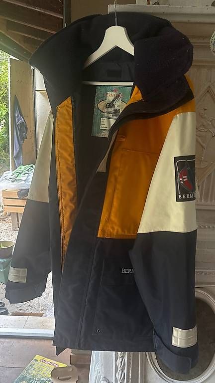 Jacken: Seglerjacke – Gebraucht aus Flüh von Scheia