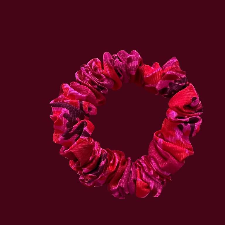 Accessori per capelli: Scrunchie / Haargummi  100% Seide  Handmade – Nuovo e nell'imballaggio originale da Zürich venduto da abiiStore