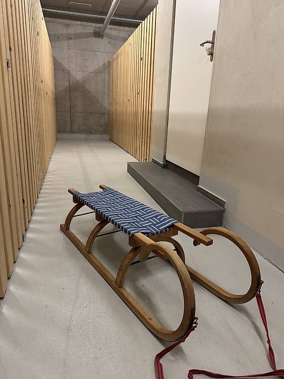 Slitta: Vintage Holzschlitten – Usato da St. Gallen venduto da Lisa_U