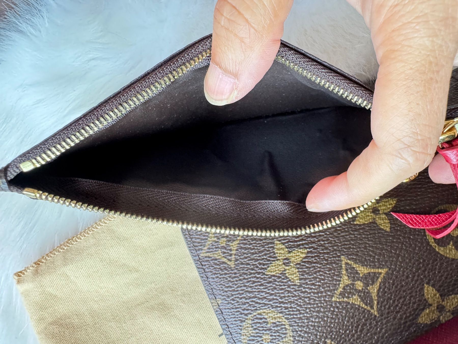Louis Vuitton Portemonnaies: Original Louis Vuitton  Portemonnaie – D'occasion à Grossdietwil par RSW032 5