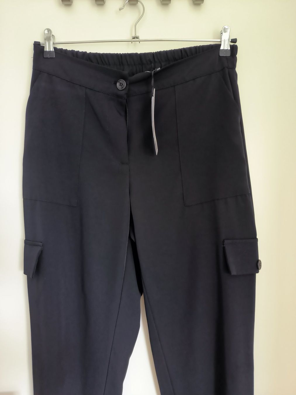 Pantalons: Fiorella Rubino Hosen – Neuf avec emballage d'origine à Meilen par SME_Aoi 1